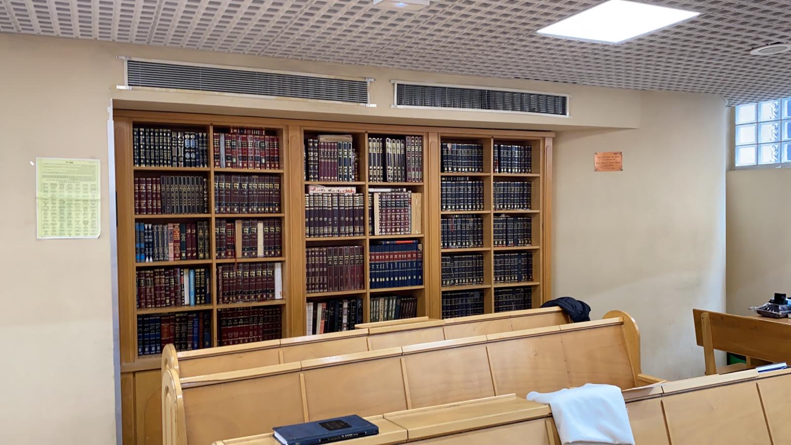 KOLEL HEIKHAL MENAHEM - photo 13