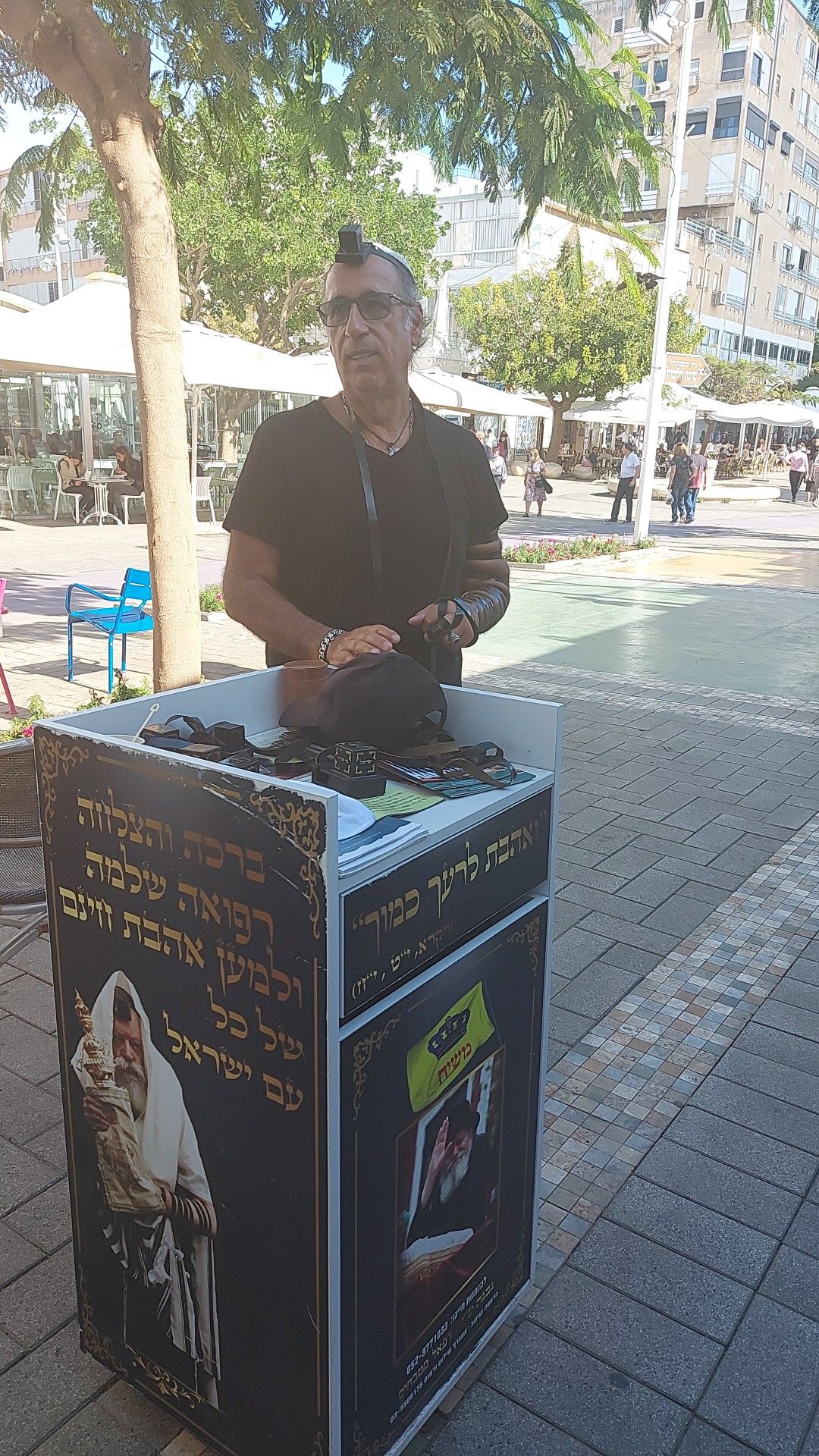 Stand de tefilin du Kikar de Natanya - photo 132