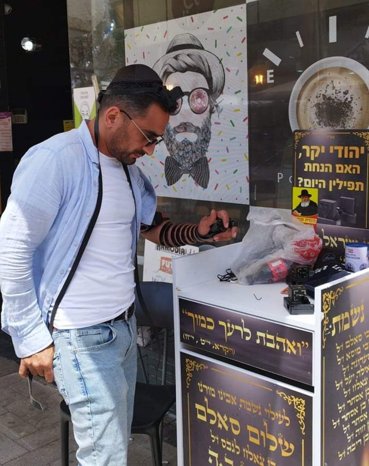 Stand de tefilin du Kikar de Natanya - photo 47