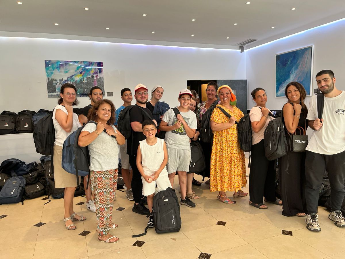 YAD ALEV : La main sur le coeur - photo 24