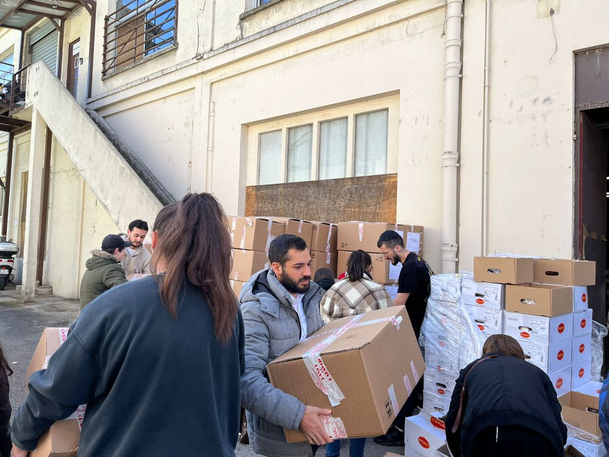 YAD ALEV : La main sur le coeur - photo 19