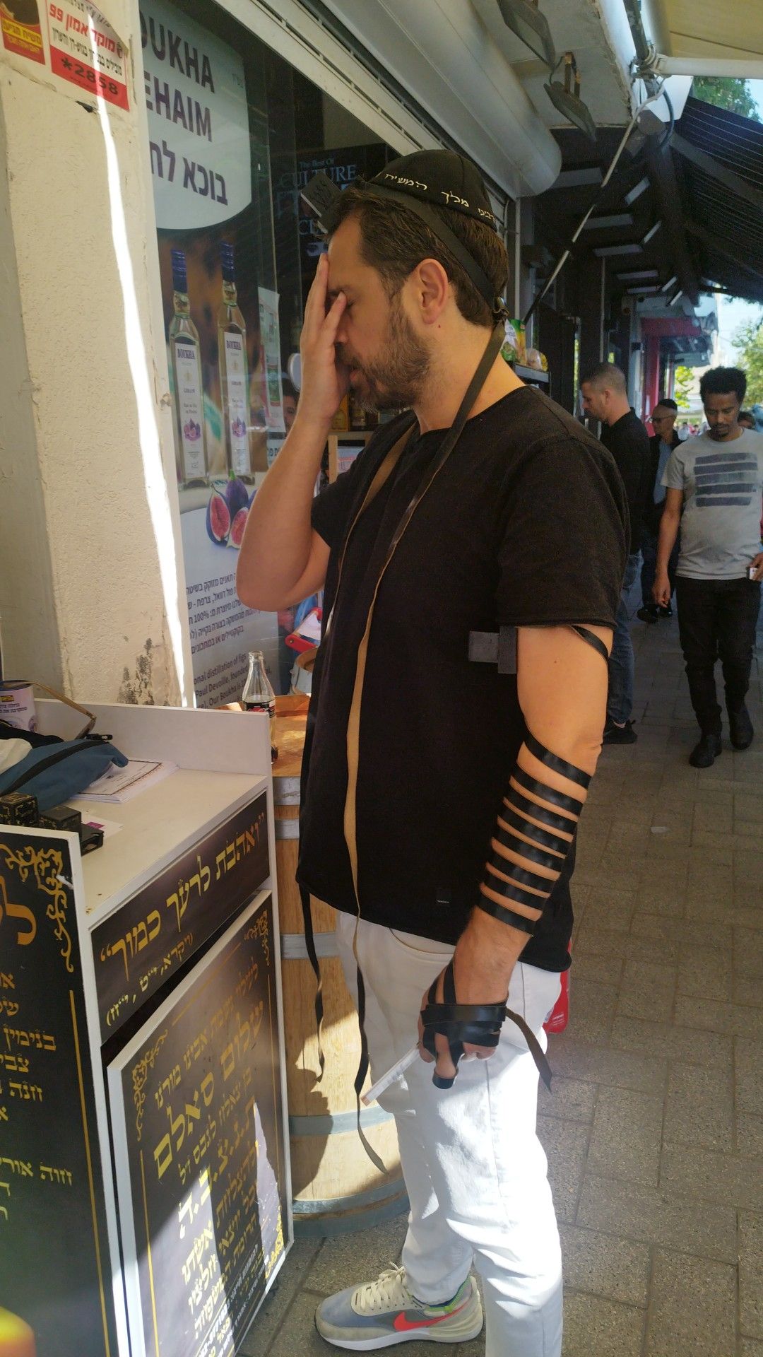 Stand de tefilin du Kikar de Natanya - photo 24