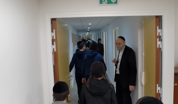 Institutions Yad Mordekhaï 0153012647 - 06 26 63 73 68 - photo 2
