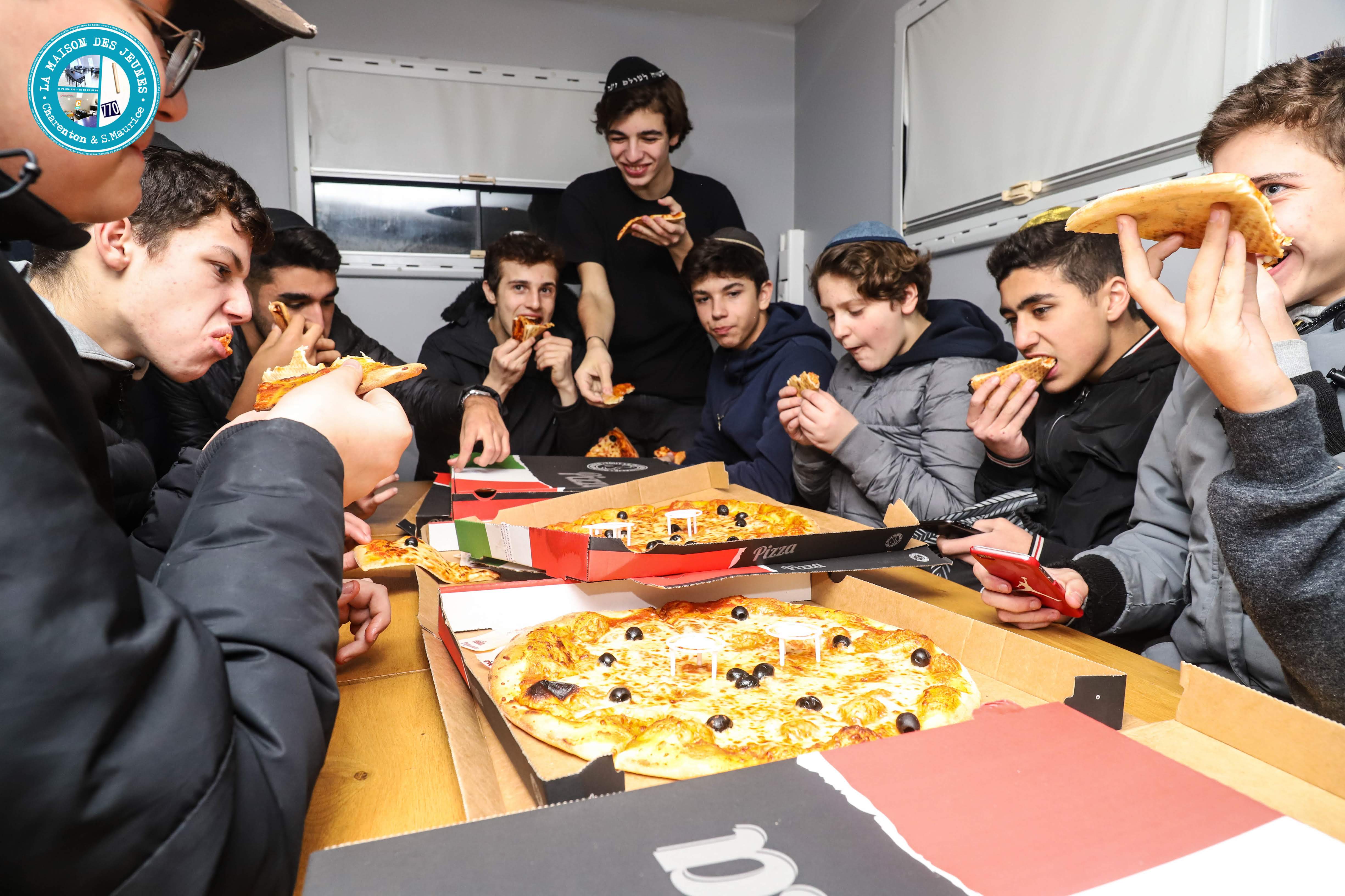 MAISON DES JEUNES - photo 20