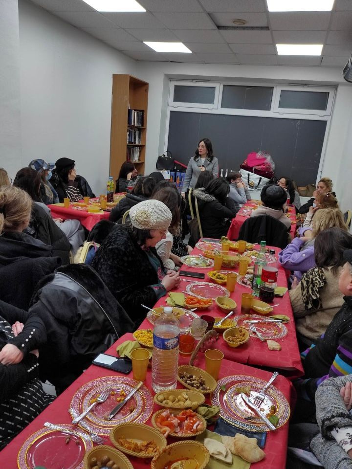 BETH LOUBAVITCH PANTIN - photo 19