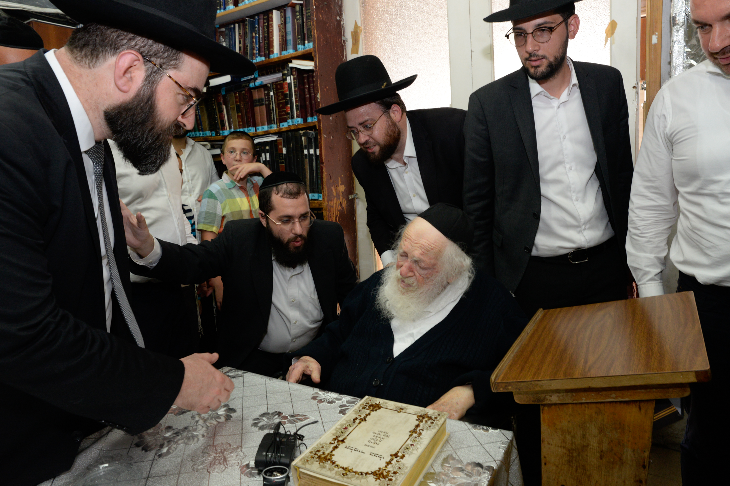 Yechiva de Mir - photo 5