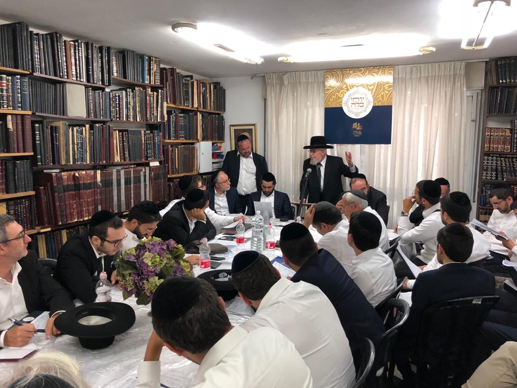 Yechiva de Mir - photo 3