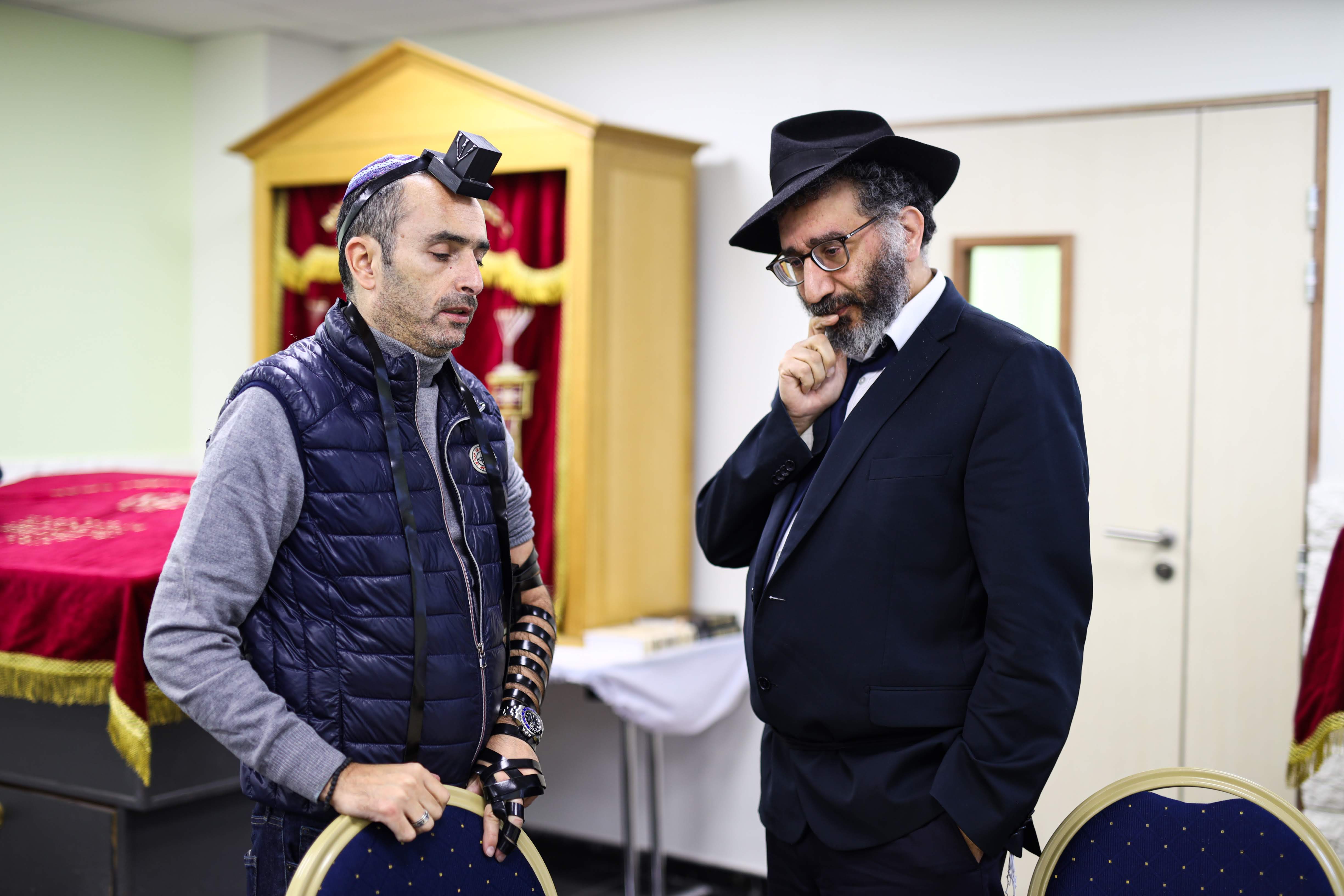 BETH LOUBAVITCH MONTROUGE  - photo 19